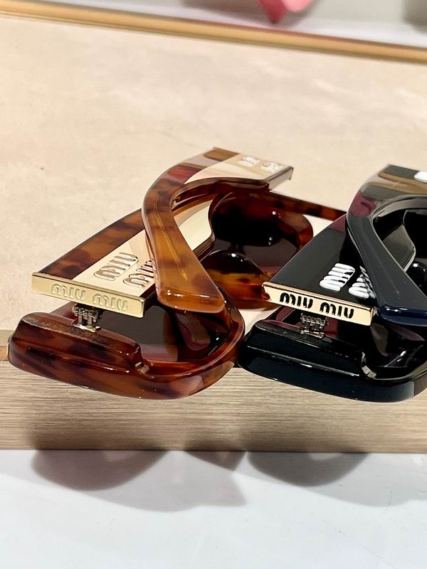 Miumiu Glasses smx (305)